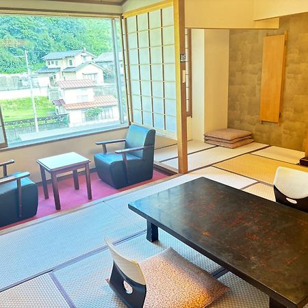 伊東園ホテル飯坂叶や 福島市 エクステリア 写真